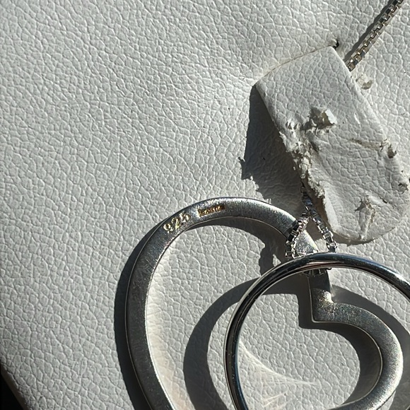 NEW Blue Nile Sterling Silver Heart Necklace - Picture 3 of 3